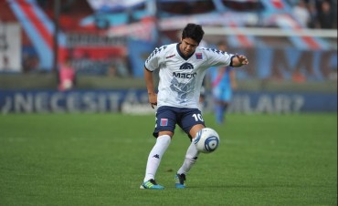 Finalmente lleg&oacute; "Cachete" Morales a Col&oacute;n