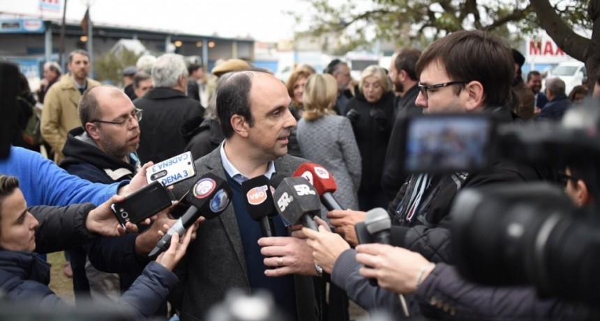 Corral: &ldquo;La Municipalidad no autoriza en ning&uacute;n caso la actividad de los trapitos&rdquo;