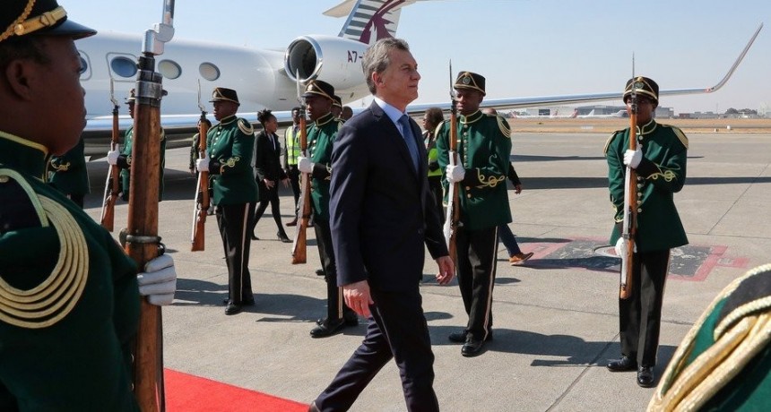 Macri llegó a Sudáfrica, donde se reunirá con Xi Jingpin, Putin, Temer