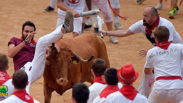 Los heridos que dej&oacute; el primer d&iacute;a del festival de San Ferm&iacute;n
