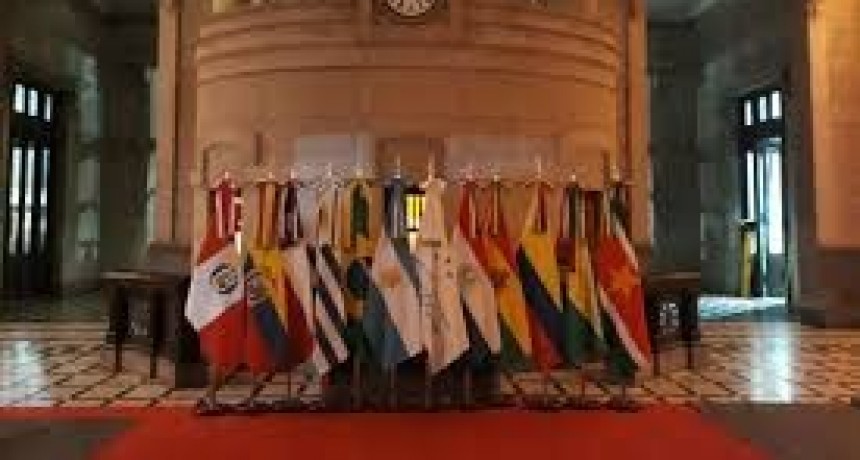 Santa Fe, Se re&uacute;ne el Mercosur y anuncia que elimina el roaming al viajar