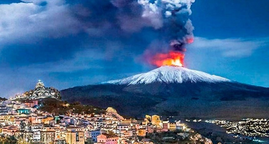 Explosivas erupciones en el volc&aacute;n Etna