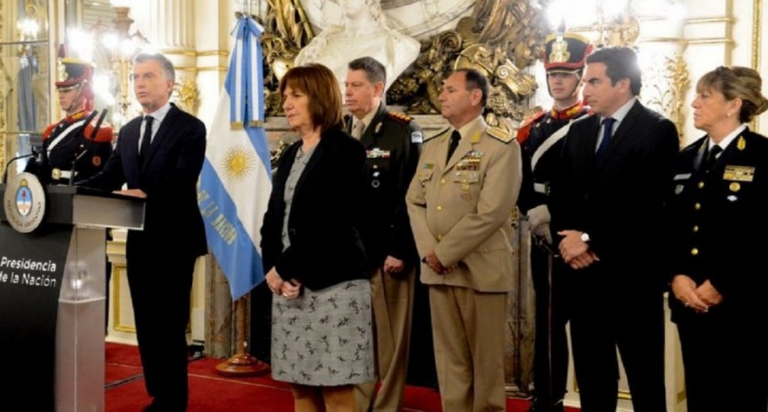 Bullrich confirm&oacute; que a partir de septiembre se empezar&aacute;n a usar las 100 pistolas Taser