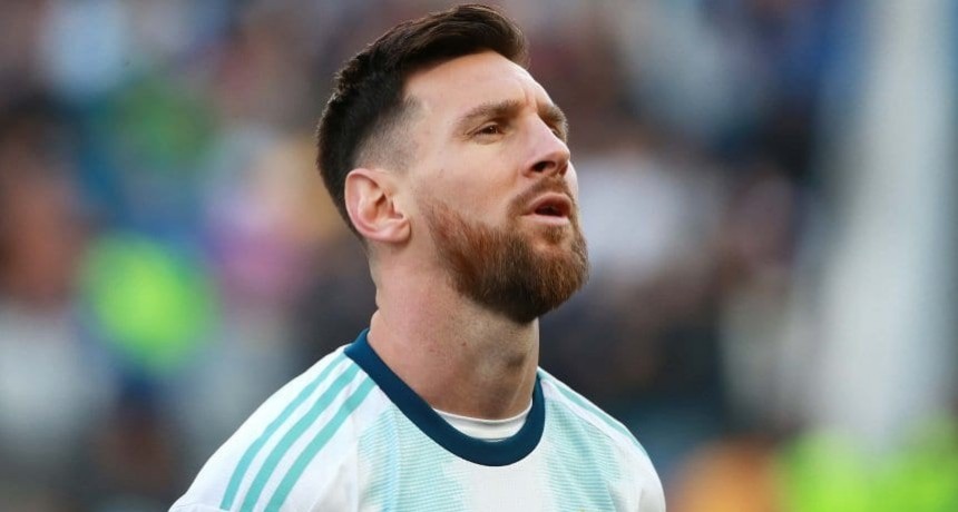 Felicitaciones, capit&aacute;n: El saludo de AFA a Messi por su gol 700