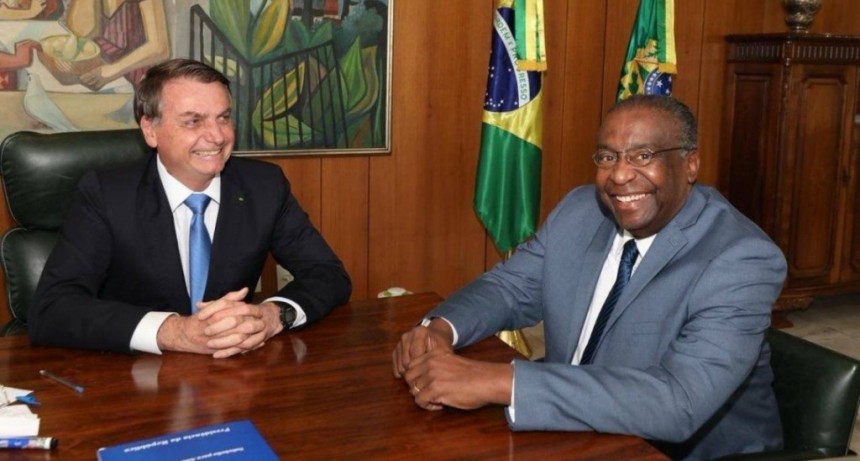 Renunci&oacute; el tercer ministro de Educaci&oacute;n de Jair Bolsonaro