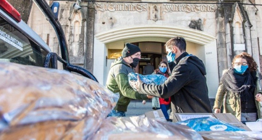 La UNL entreg&oacute; 4 mil raciones de alimentos a organizaciones sociales