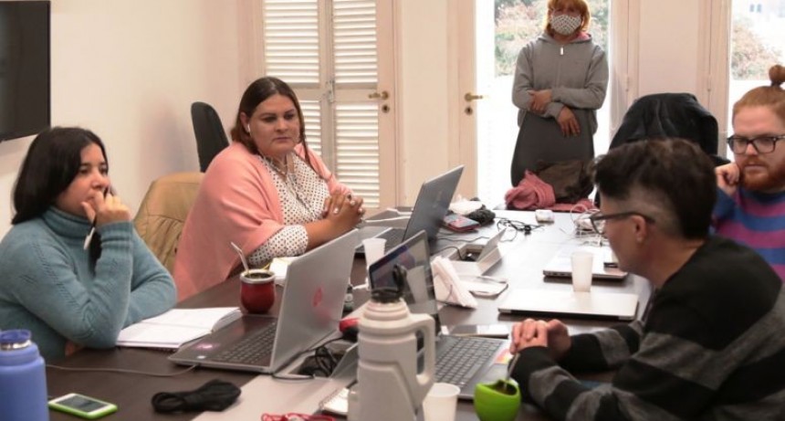 Con un panel debate, la Municipalidad celebr&oacute; los 10 a&ntilde;os de la Ley de Matrimonio Igualitario