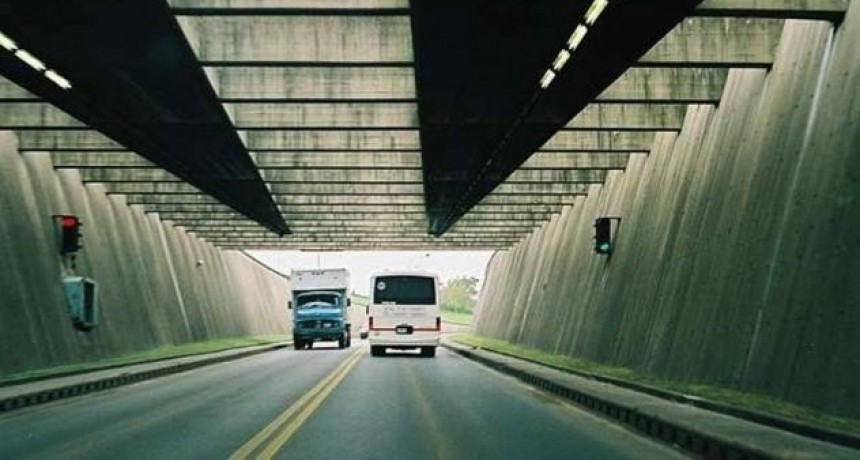 El tr&aacute;nsito sobre el T&uacute;nel Subfluvial se redujo m&aacute;s de un 65 por ciento