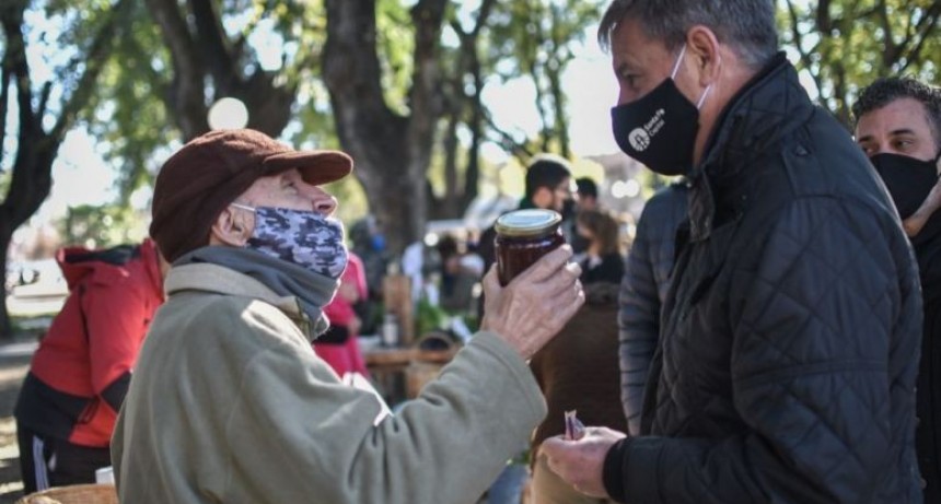La Municipalidad afianza las ferias y las acompa&ntilde;a en la pandemia