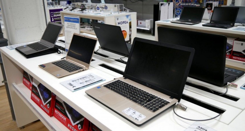 El Gobierno lanz&oacute; un plan de computadoras en 36 cuotas para docentes