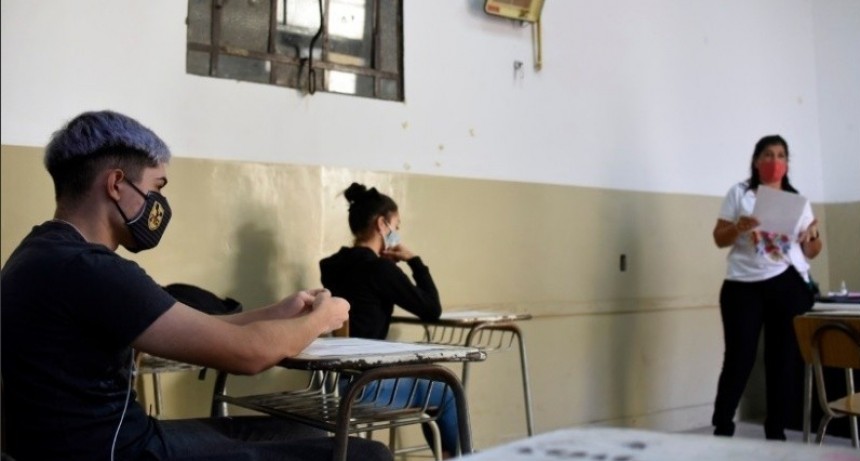 El nivel secundario vuelve a la presencialidad