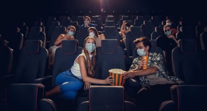 La Provincia reabre cines, teatros, museos y casinos con aforo y extiende el horario de bares