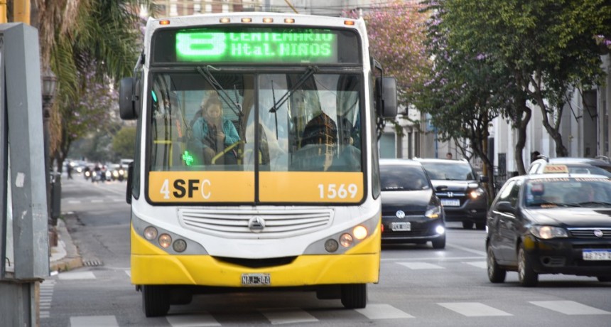 Los choferes de colectivos urbanos levantaron el paro
