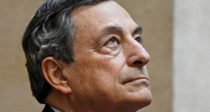 Renunció el primer ministro italiano, Mario Draghi