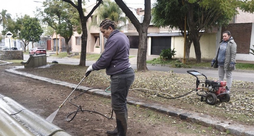 La Municipalidad realiza la puesta en valor del Paseo Muttis