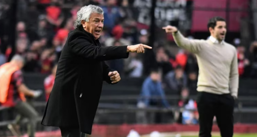 Gorosito confes&oacute; que "despu&eacute;s del primer tiempo que hicimos deb&iacute;a salir primero yo y luego los jugadores"