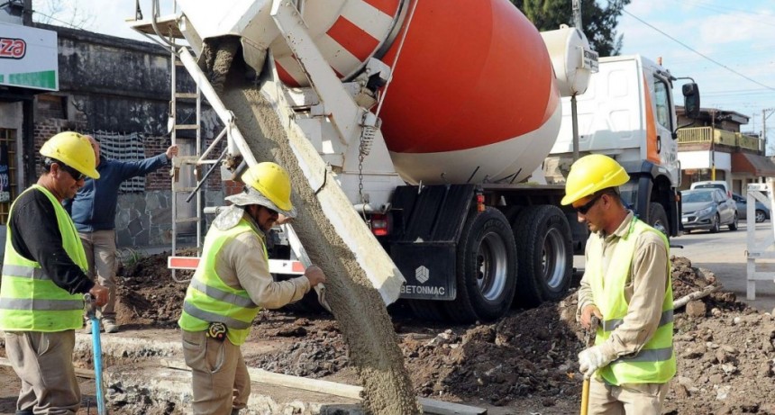 Trabajos de iluminaci&oacute;n y bacheo previstos para este viernes