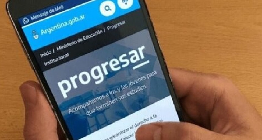 El Gobierno anunci&oacute; el aumento del monto de las Becas Progresar