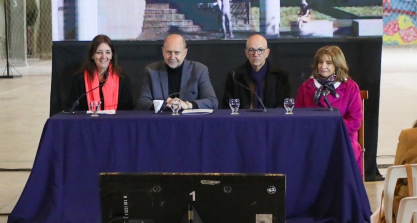 Perotti particip&oacute; de la licitaci&oacute;n del nuevo edificio del Instituto Superior del Profesorado n&deg; 8 &ldquo;Almirante Brown&rdquo;