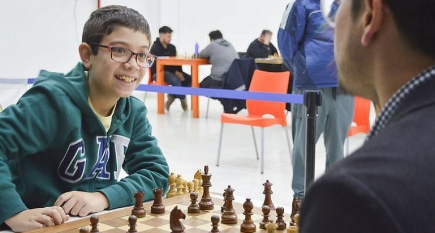 Faustino Oro es el Maestro Internacional m&aacute;s joven de la historia del ajedrez