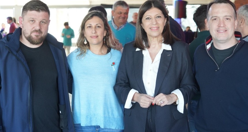 El socialismo renov&oacute; su foro de autoridades locales y fortalece a unidos desde el territorio