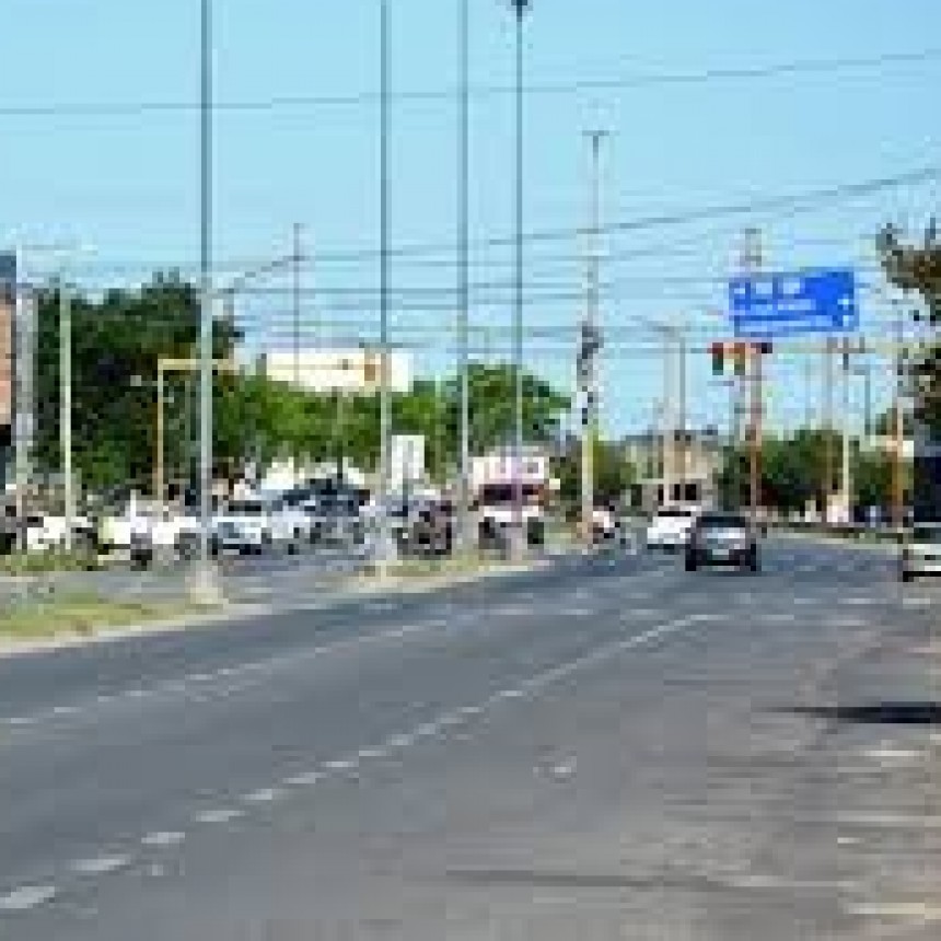 Lo asaltaron en la calle, golpearon y se llevaron hasta las zapatillas