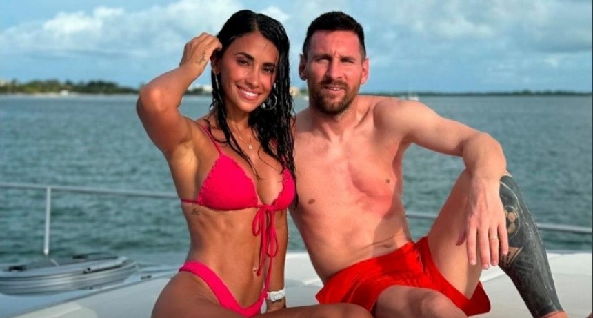 La bota ortop&eacute;dica no impide el disfrute: las primeras fotos de las vacaciones de Lionel Messi