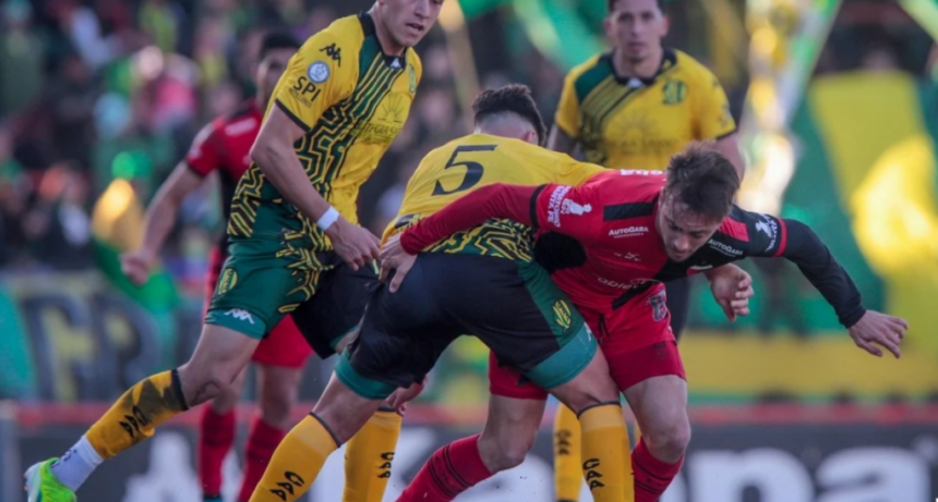 En un partido malo Col&oacute;n sufri&oacute; una dura derrota en Mar del Plata