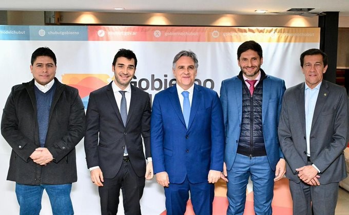 Pullaro anunció acuerdo con gobernadores para las elecciones de octubre