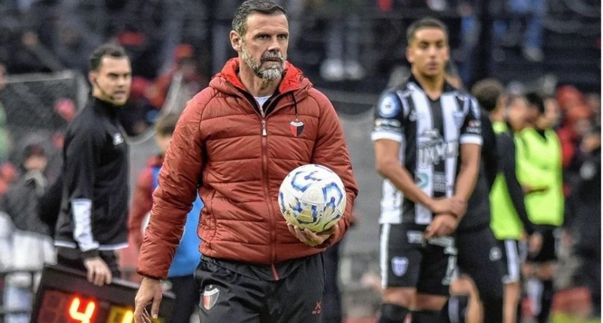 Andr&eacute;s Yllana dej&oacute; de ser el t&eacute;cnico de Col&oacute;n