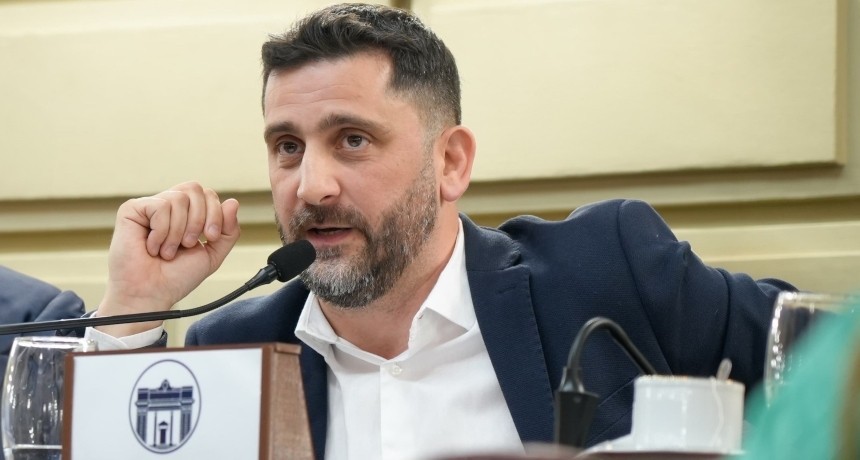 Diputado santafesino impulsa la promoci&oacute;n del transporte fluvial y la industria naval 