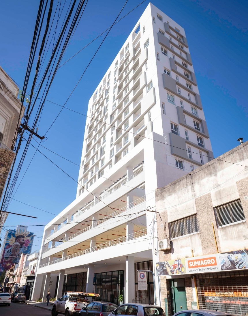 Pilay alcanz&oacute; las 74 entregas en Santa Fe con un nuevo edificio
