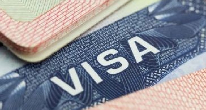 Los argentinos podr&iacute;an viajar sin visa a los Estados Unidos por hasta 90 d&iacute;as