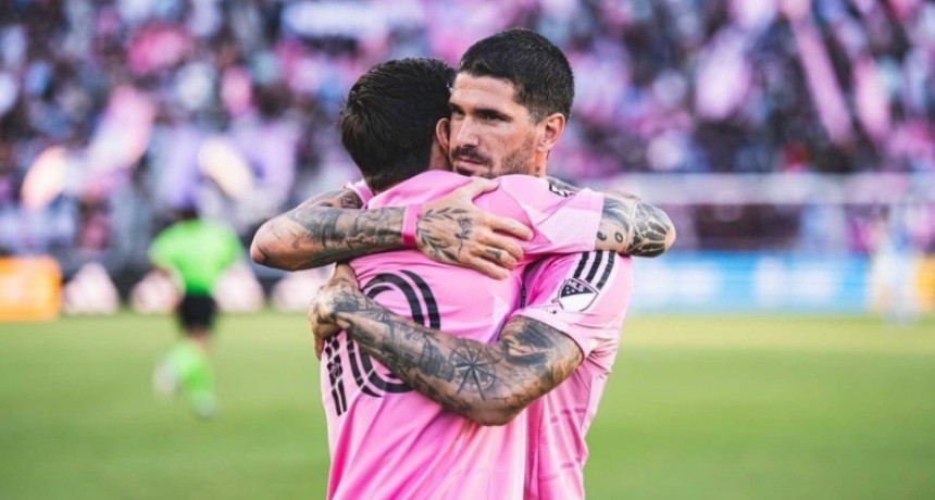 Con Messi y De Paul pero con gol de otro argentino, Inter Miami gan&oacute; en forma ag&oacute;nica