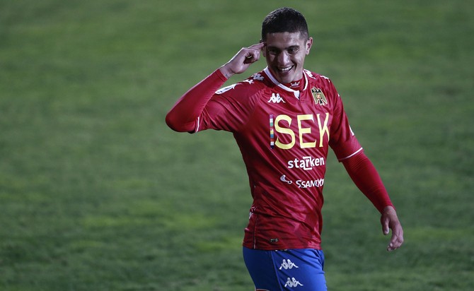 Col&oacute;n abroch&oacute; su segundo refuerzo