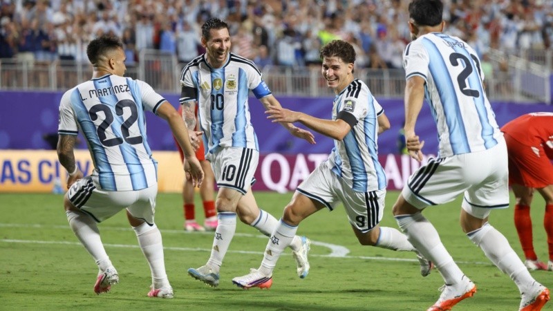El planeta se paraliza: chocan Argentina e Inglaterra por un boleto a la final del Mundial 2026