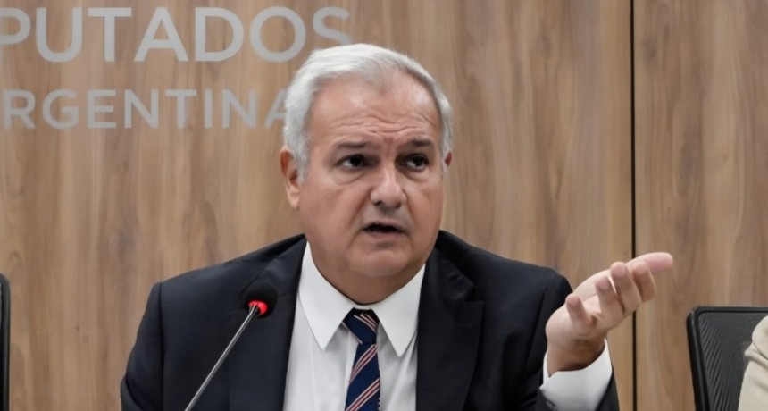 Far&iacute;as impulsa una ley para fortalecer a las micro, peque&ntilde;as y medianas empresas, y promover el desarrollo productivo federal