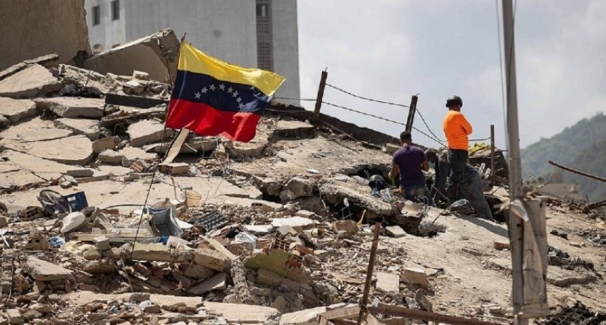 La cifra de muertos por los terremotos en Venezuela ascendi&oacute; a 1.943 y la ONU confirm&oacute; que enviar&aacute; 10.000 bolsas mortuorias