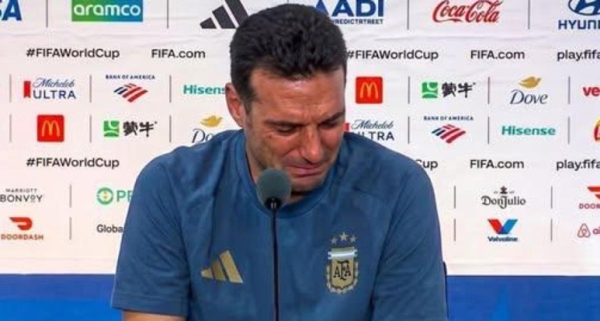 Lionel Scaloni, entre l&aacute;grimas, puso en duda su continuidad en la selecci&oacute;n argentina: 