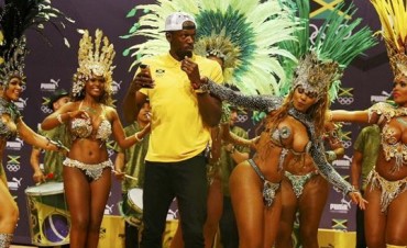  Usain Bolt se retira bailando samba