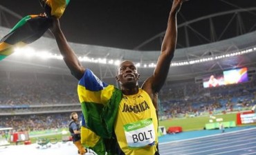 Invencible: Usain Bolt se qued&oacute; con los 200 metros