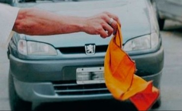 Cuidacoche detenido por amenazas