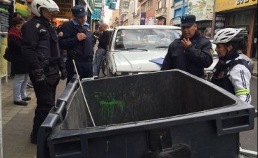 Hallan dos beb&eacute;s abandonados en contenedores de basura en Buenos Aires y C&oacute;rdoba