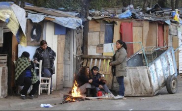 Una familia tipo necesit&oacute; $15.025 para superar el umbral de pobreza