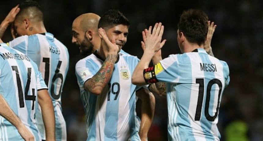 Messi volver&iacute;a a tener un argentino como compa&ntilde;ero en Barcelona