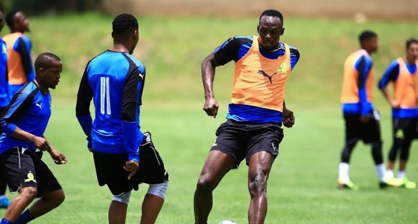 Usain Bolt jugar&aacute; al f&uacute;tbol en un club de Australia