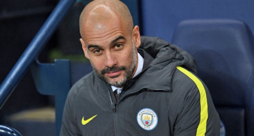 Tapia admitió el interés por contratar a Guardiola como DT de la Selección