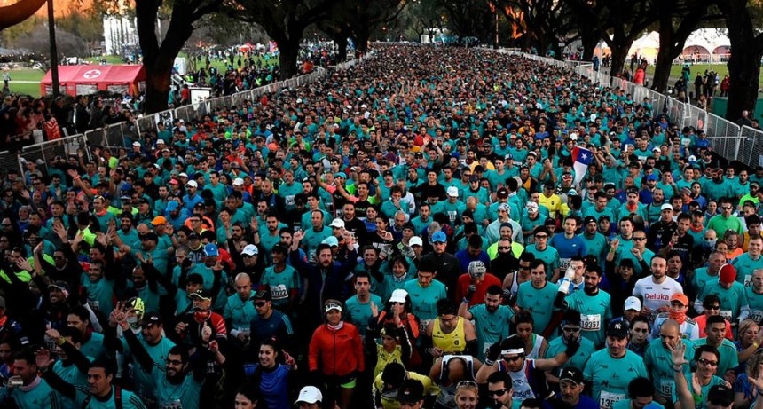 Un corredor santafesino muri&oacute; de un infarto en la media marat&oacute;n de Buenos Aires