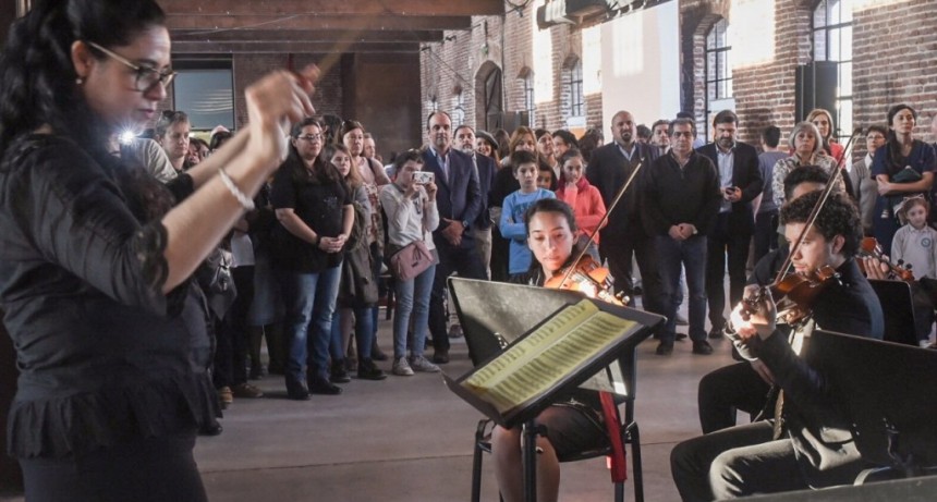 El Liceo Municipal celebr&oacute; sus 90 a&ntilde;os