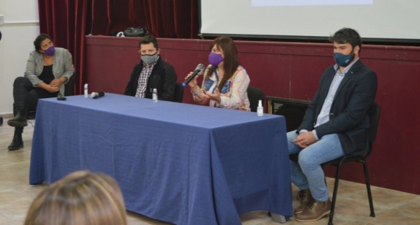 El Gobierno de Santa Fe capacit&oacute; a diez municipios en g&eacute;nero y diversidad sexual